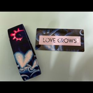 Zox, Love Grows